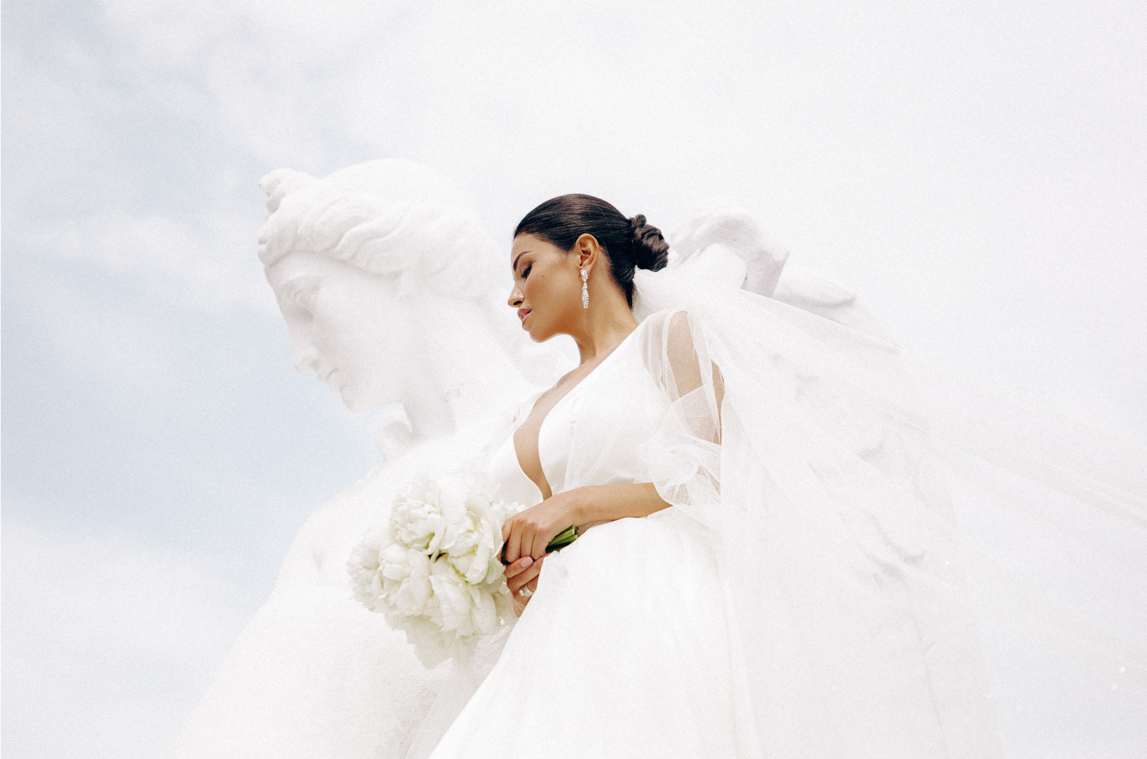 
	From Classic to Modern: Wedding Hair and Makeup Styles in New Jersey
